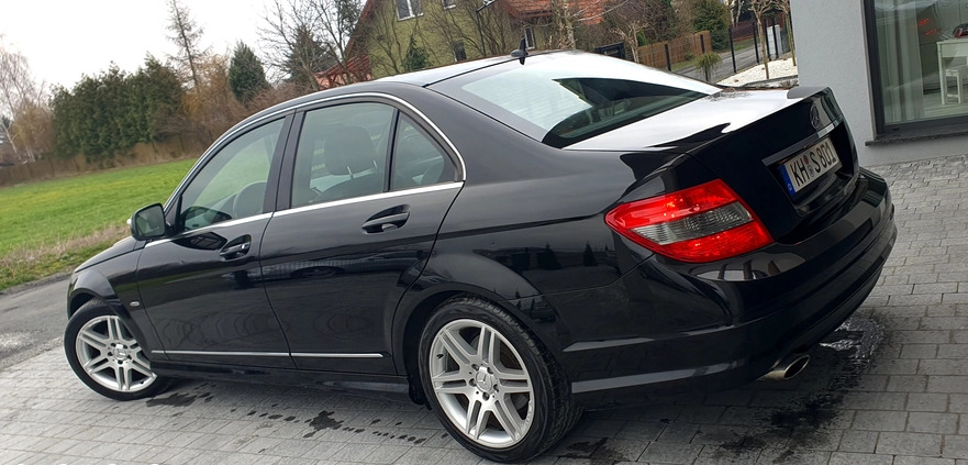 Mercedes-Benz Klasa C cena 37999 przebieg: 230000, rok produkcji 2008 z Witkowo małe 742